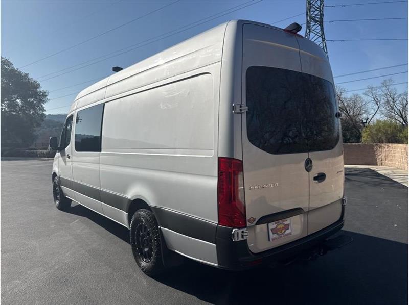 Mercedes-Benz Sprinter  2019