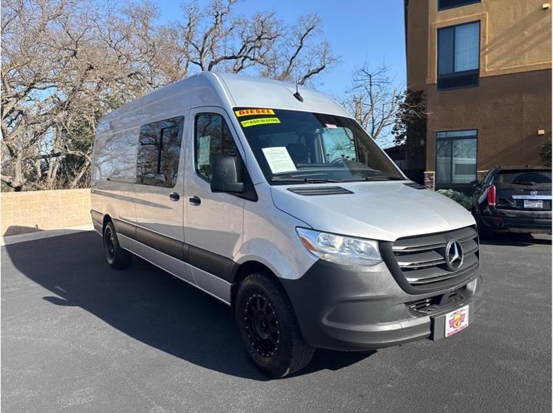Mercedes-Benz Sprinter  2019