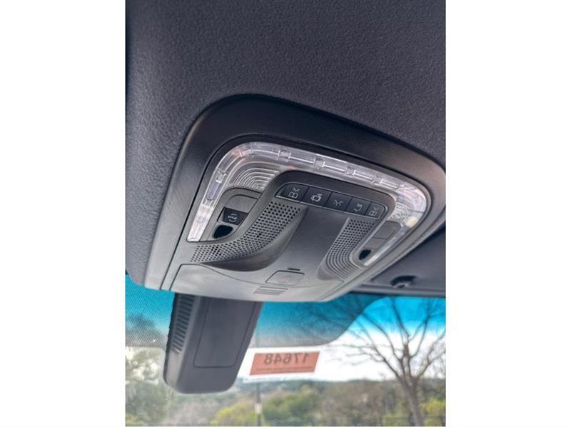 Mercedes-Benz Sprinter  2025