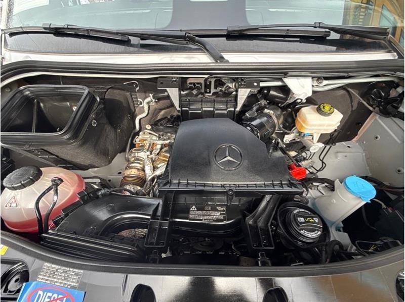 Mercedes-Benz Sprinter  2025