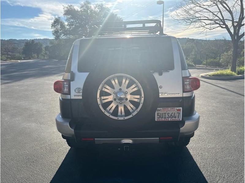 Toyota FJ Cruiser  2007