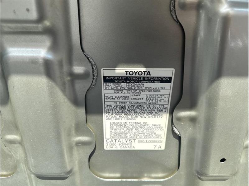 Toyota FJ Cruiser  2007