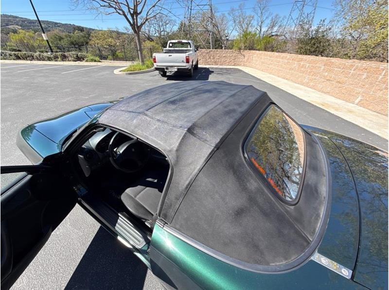 Mazda MX-5 Miata  1999