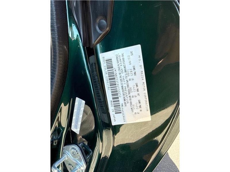 Mazda MX-5 Miata  1999