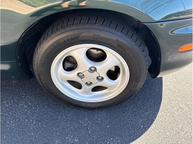 Mazda MX-5 Miata  1999