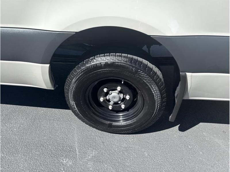 Mercedes-Benz Sprinter  2023