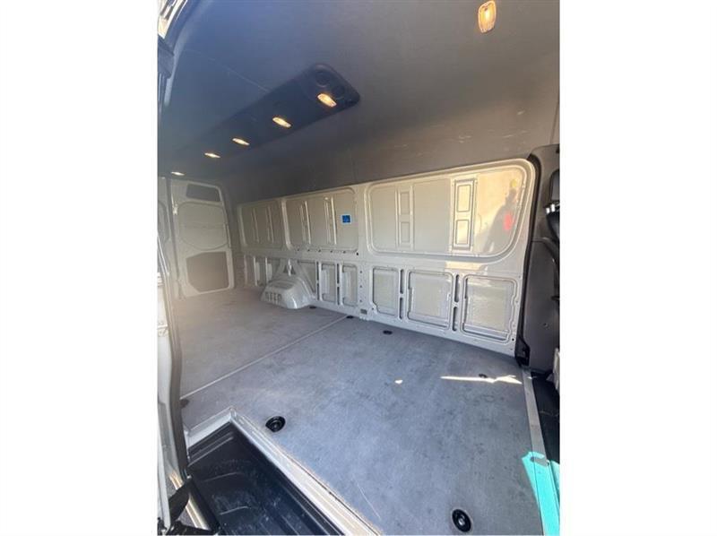 Mercedes-Benz Sprinter  2023