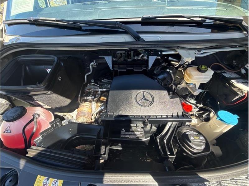 Mercedes-Benz Sprinter  2023