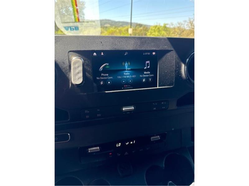 Mercedes-Benz Sprinter  2024