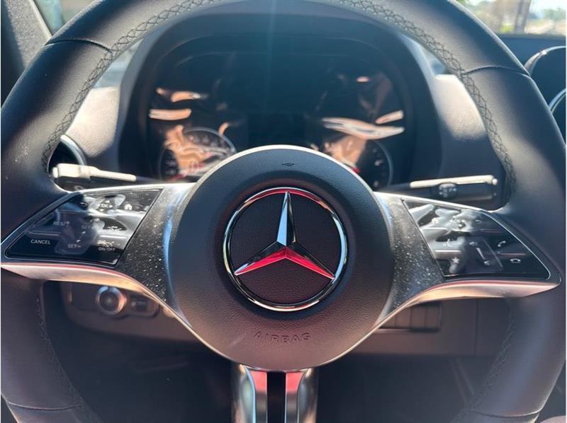 Mercedes-Benz Sprinter  2025