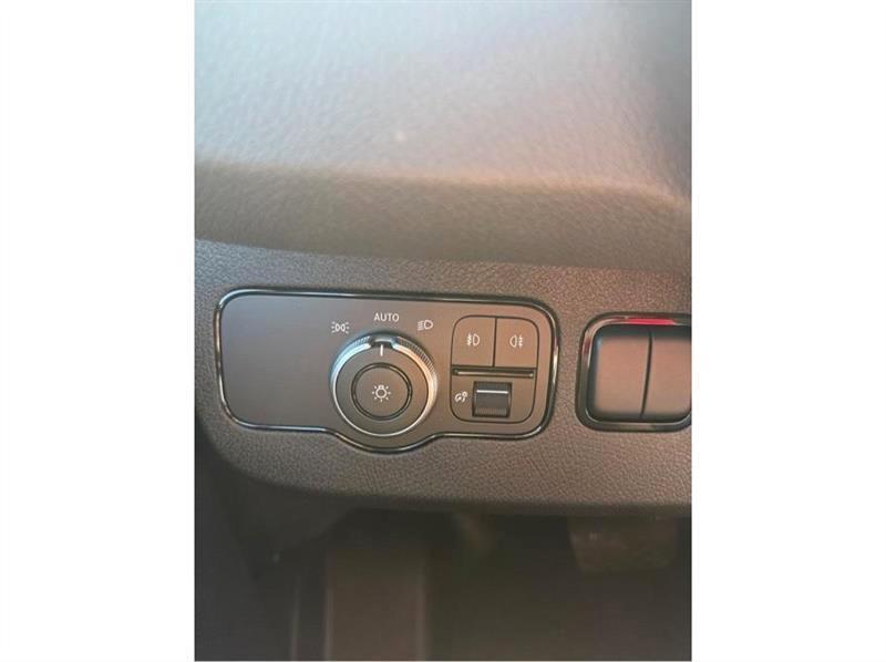 Mercedes-Benz Sprinter  2025