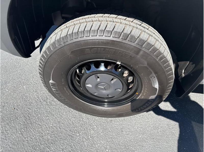 Mercedes-Benz Sprinter  2023