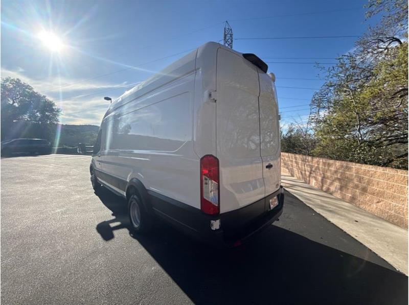 Ford Transit  2022