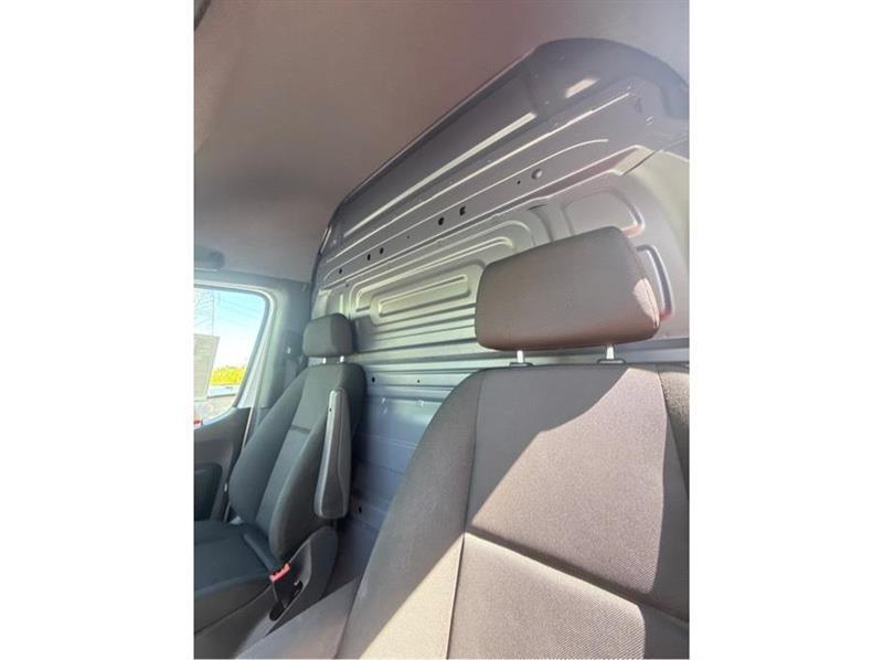 Mercedes-Benz Sprinter  2024