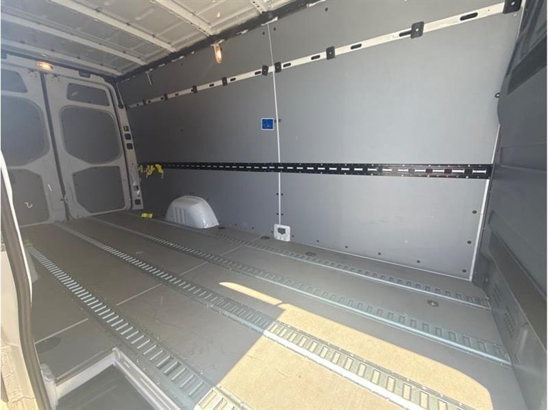 Mercedes-Benz Sprinter  2024