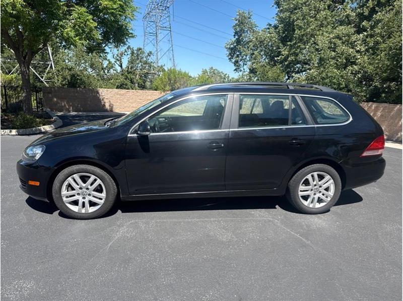 Volkswagen Jetta SportWagen  2013