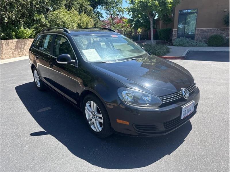 Volkswagen Jetta SportWagen  2013