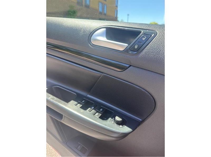 Volkswagen Jetta SportWagen  2013