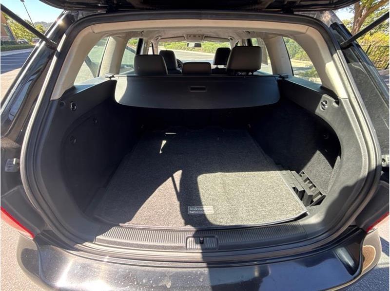 Volkswagen Jetta SportWagen  2013