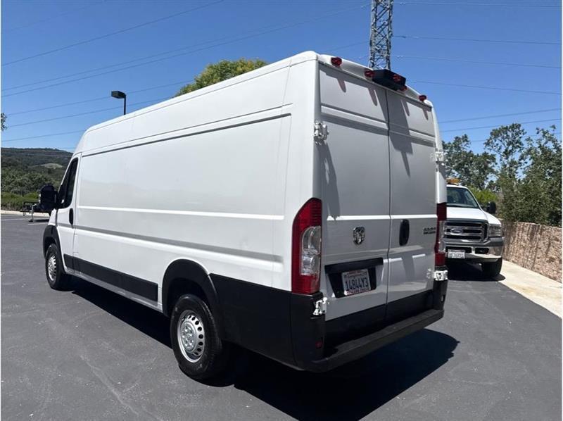 RAM Promaster  2025