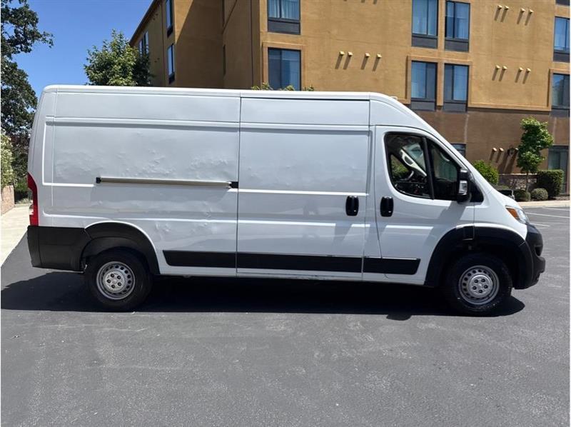 RAM Promaster  2025