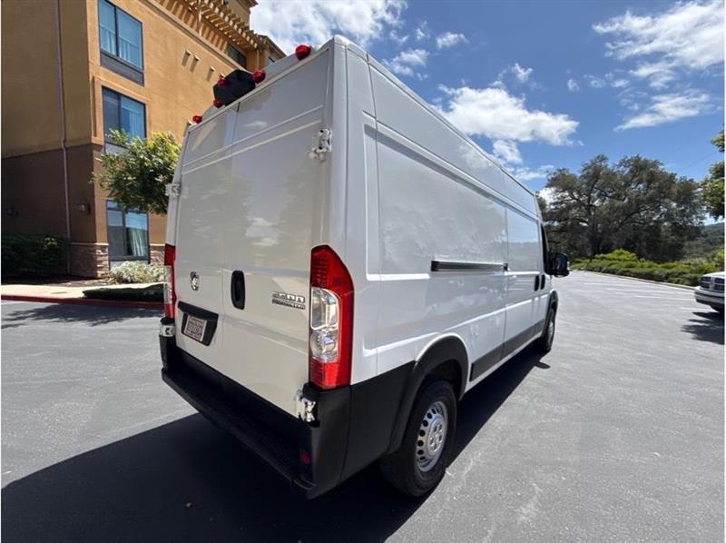 RAM Promaster  2025