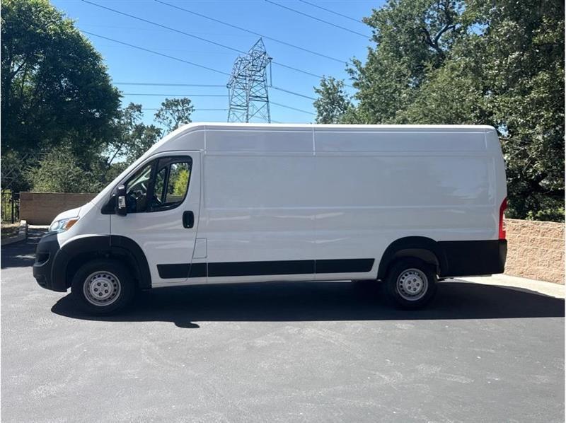 RAM Promaster  2025