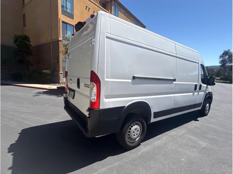 RAM Promaster  2025