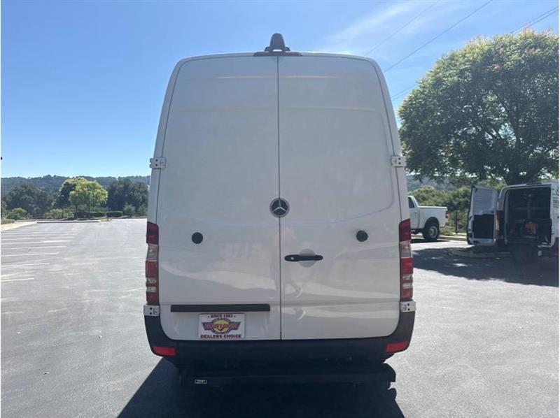 Mercedes-Benz Sprinter  2017