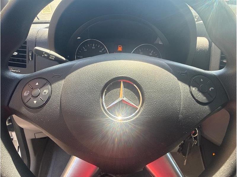 Mercedes-Benz Sprinter  2017