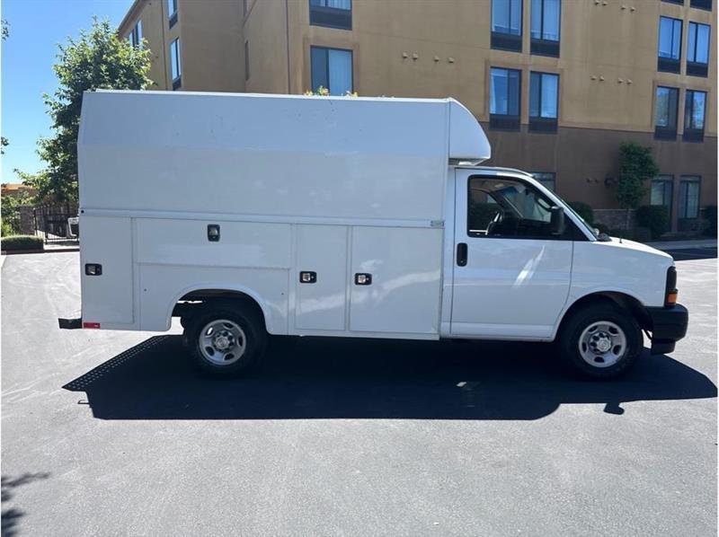 Chevrolet Express  2017