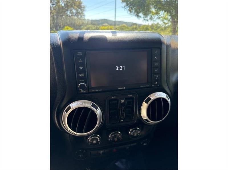 Jeep Wrangler  2012
