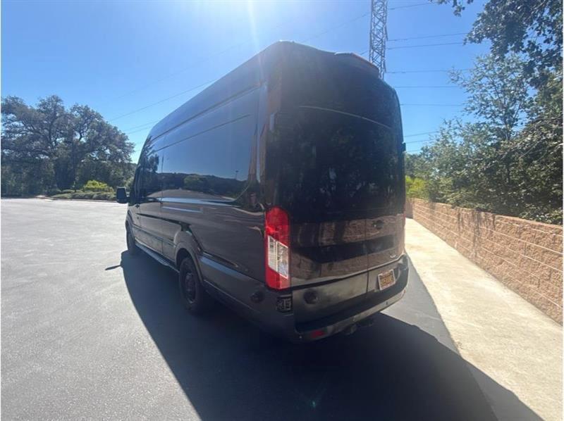 Ford Transit  2018