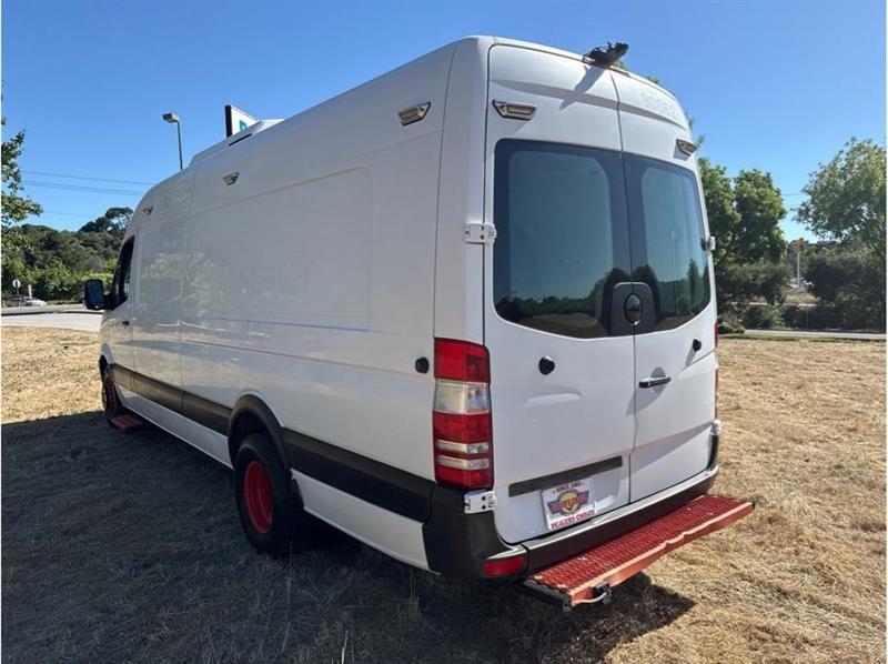 Mercedes-Benz Sprinter  2014