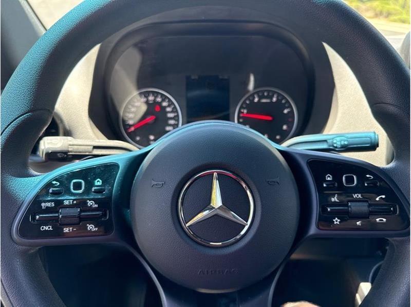 Mercedes-Benz Sprinter  2023