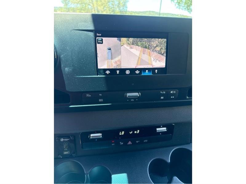 Mercedes-Benz Sprinter  2023