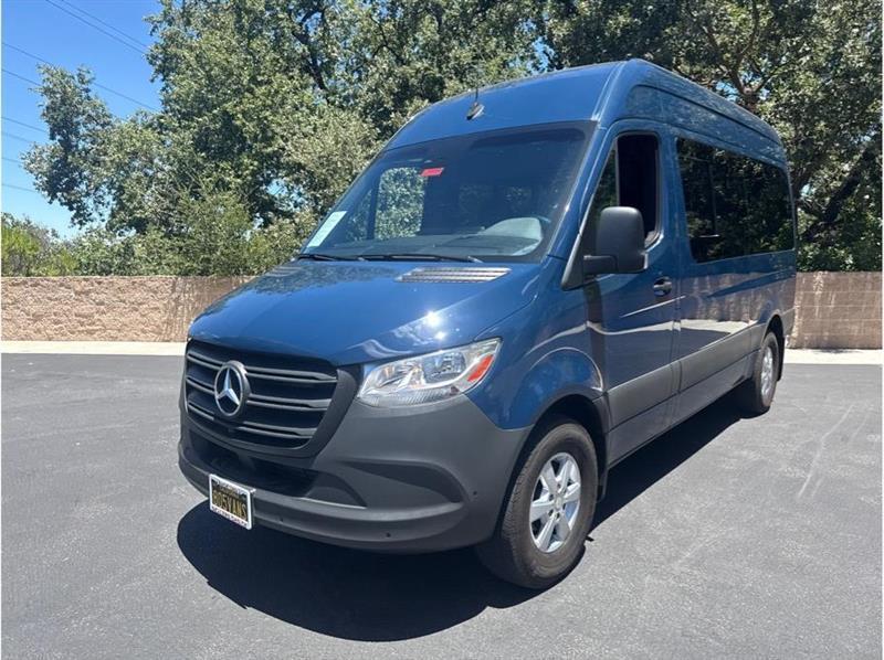 Mercedes-Benz Sprinter  2023