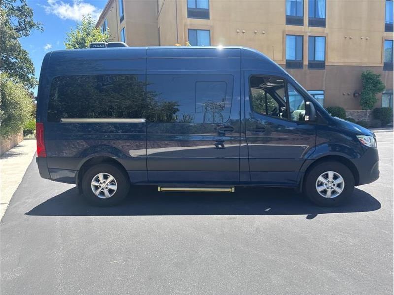 Mercedes-Benz Sprinter  2023