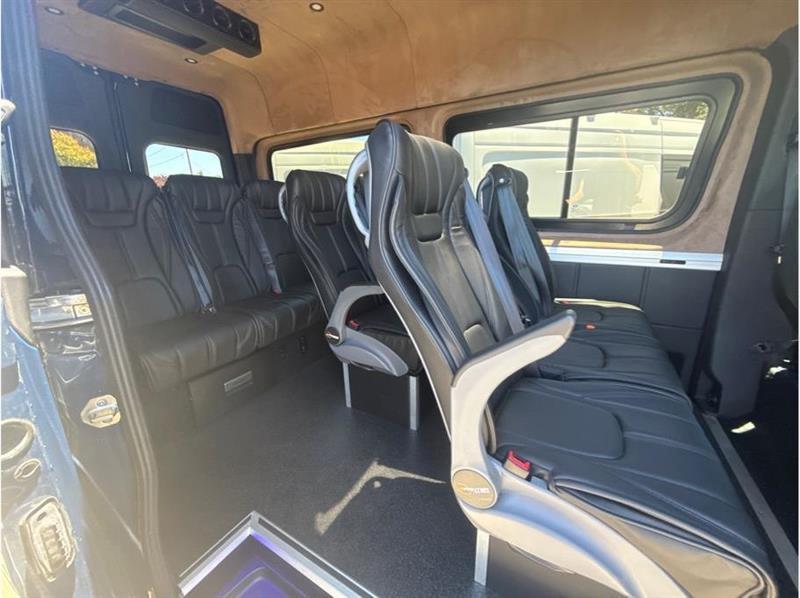 Mercedes-Benz Sprinter  2023