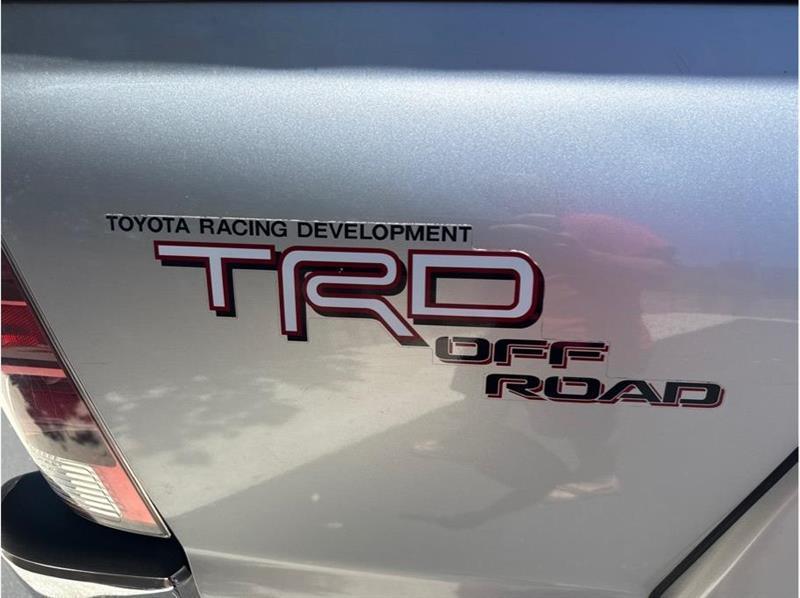 Toyota Tacoma  2010