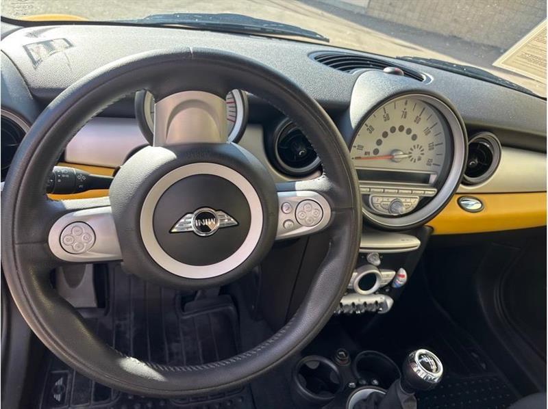 MINI Cooper  2008