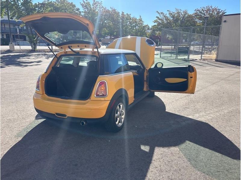 MINI Cooper  2008