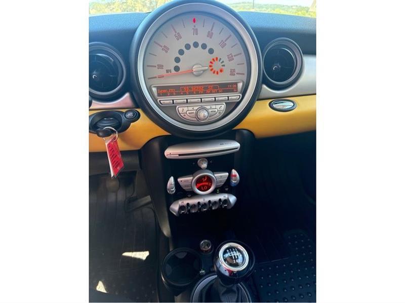 MINI Cooper  2008