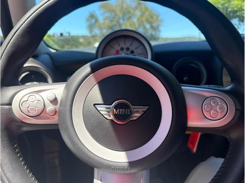 MINI Cooper  2008