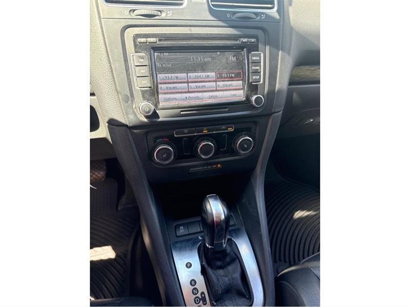 Volkswagen Jetta SportWagen  2012