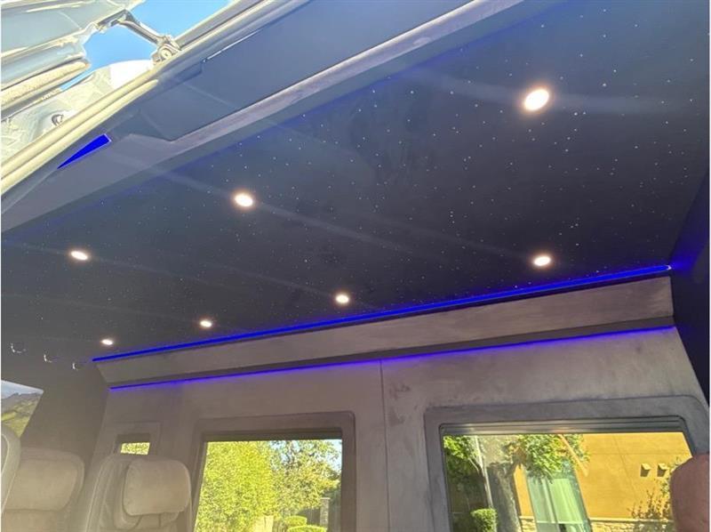 Mercedes-Benz Sprinter  2024