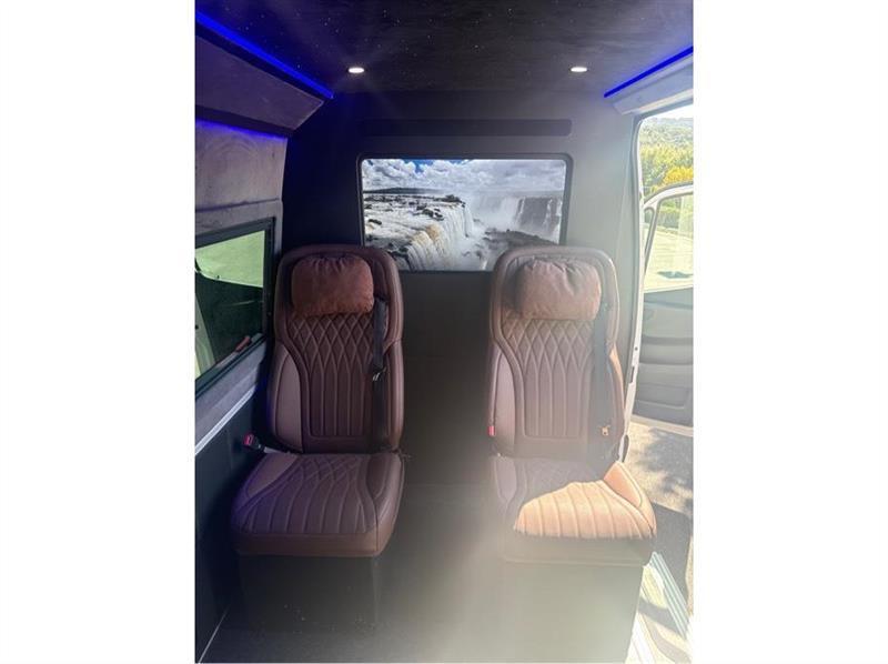 Mercedes-Benz Sprinter  2024