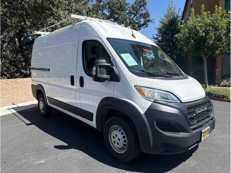 Ram ProMaster 2500 photo 5
