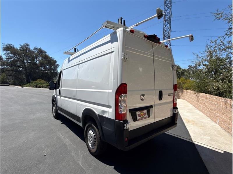 Ram ProMaster 2500 photo 9