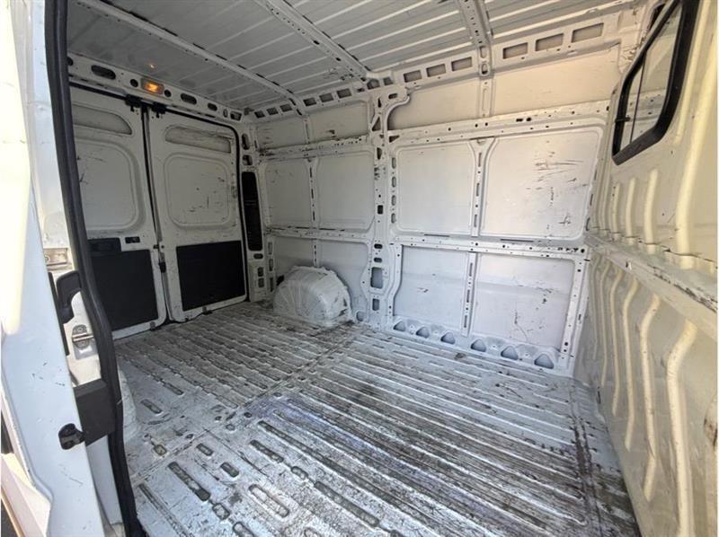 Ram ProMaster 2500 photo 19